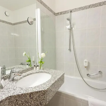 Koenigshof (adults Only) جارمش بارتنكيرشن