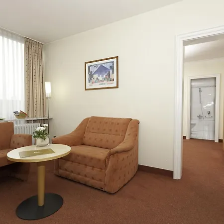 Koenigshof (adults Only) 4* جارمش بارتنكيرشن
